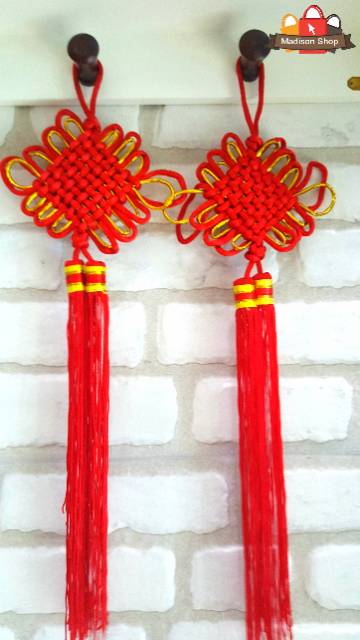 CHINESE KNOT MERAH EMAS LUCKY CHARM GANTUNGAN HOKI HIASAN PARCEL IMLEK DEKORASI MURAH GROSIR