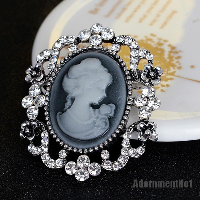 (Adornmentno1) 1pc Bros / Pin Gaya Victoria Motif Cameo Aksen Kristal Untuk Aksesoris Wanita / Pesta Pernikahan