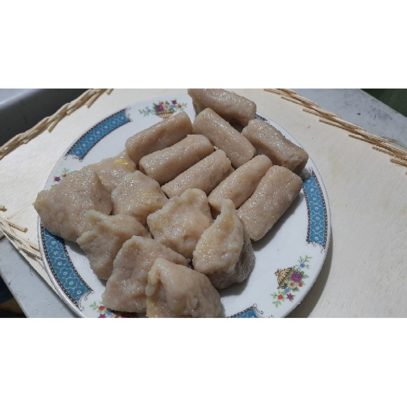 

Pempe ikan tenggiri isi 16 pcs