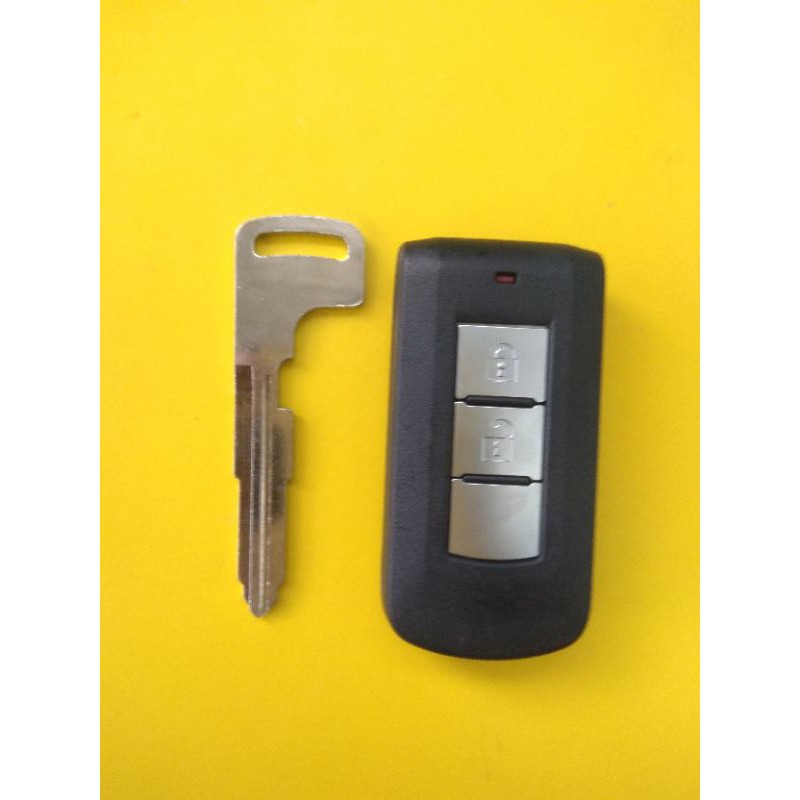 kunci remote smart entry mitsubishi pajero sport