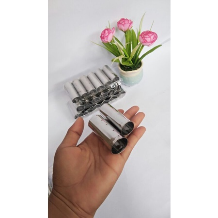 

Pembolong tengah kue donat Diameter 2 cm