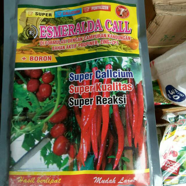 Pupuk super kalsium plus boron Esmeralda Call.