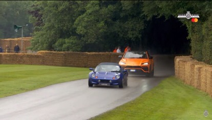 Swallow Kamper Toilet Kapur Barus Toilet Isi 5 Colour Ball/ Putih