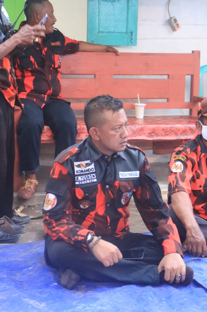 Atasan Kemeja Batik Pria Motif Batik Garuda // (solo) Jumbo