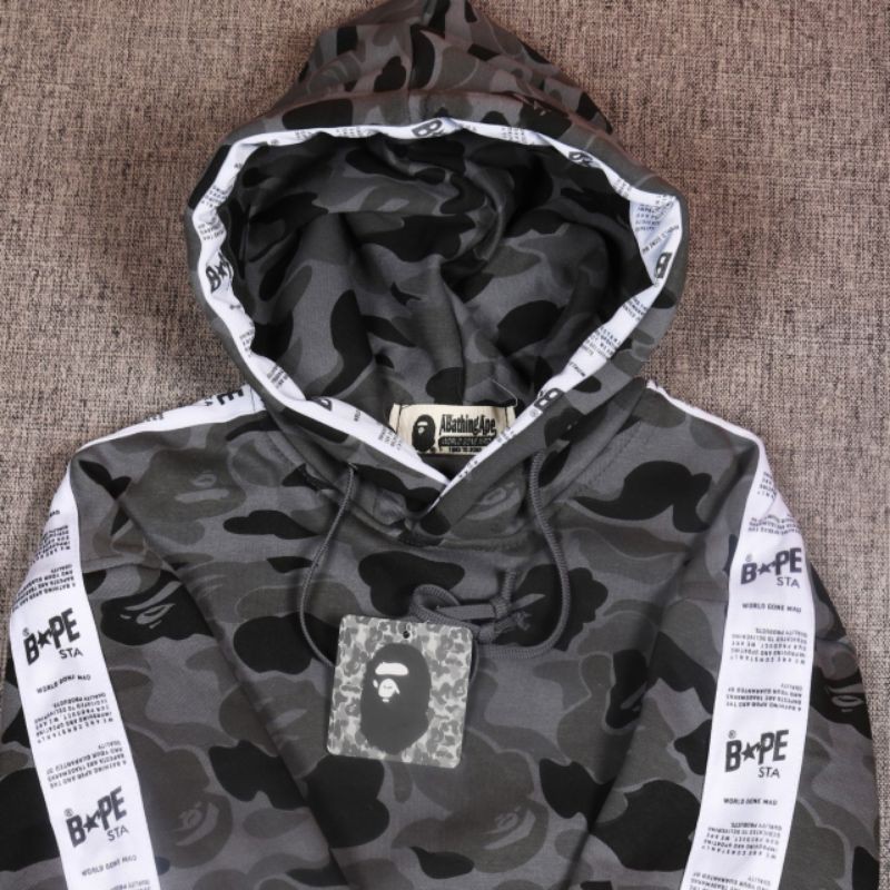 SWEATER HOODIE AAPE X Strip Camo - Jaket Pria Army
