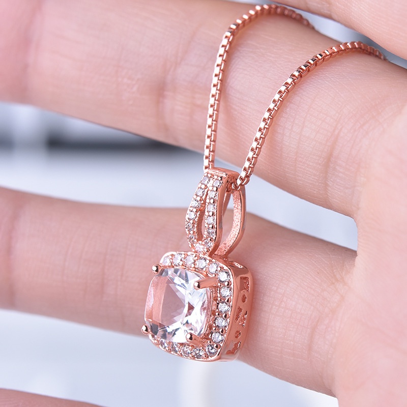 [Ready Stock]European and American Women's Shiny Zircon Square Diamond Pendant Noble Temperament