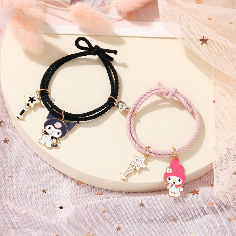 WB233 Gelang Couple Magnet Charm Karakter Kartun