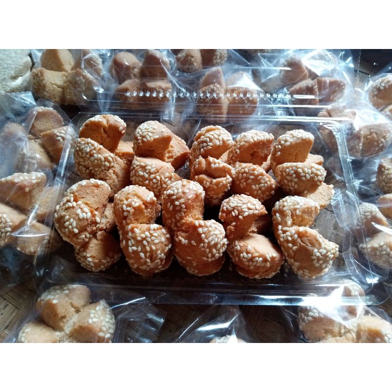 

Kue Onde-onde jahe wijen | Onde-onde Ketawa | Kue tradisional | Onde-onde wijen