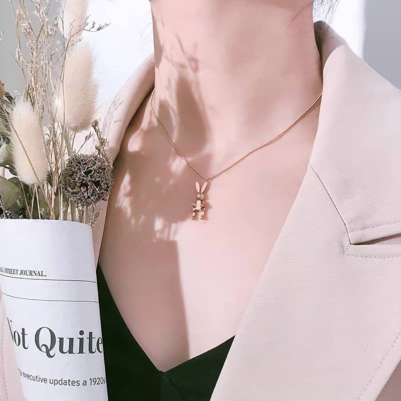 kalung pedek impor wanita warna kuning  kualitas bagus kelinci lucu murah tidak luntu terbaru