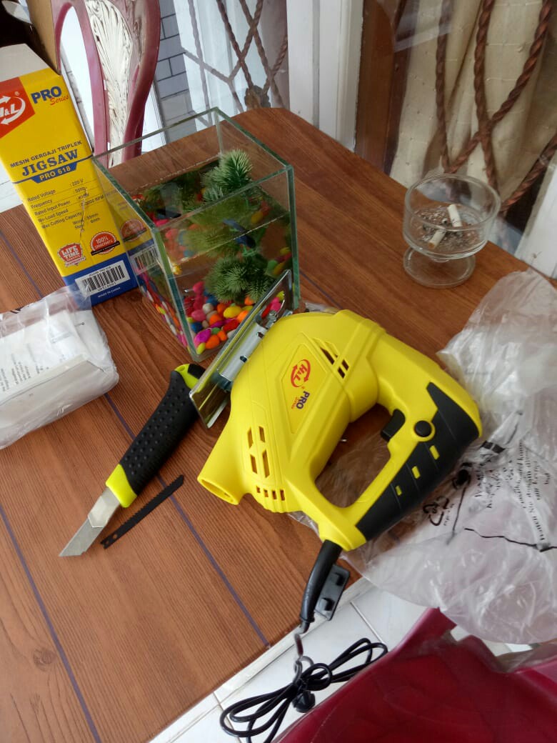 Mesin Gergaji Jigsaw Potong Triplek H&l Hl Pro 618 Variable Speed