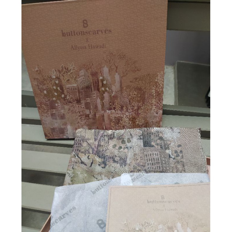 Buttonscarves New York Reborn Soho