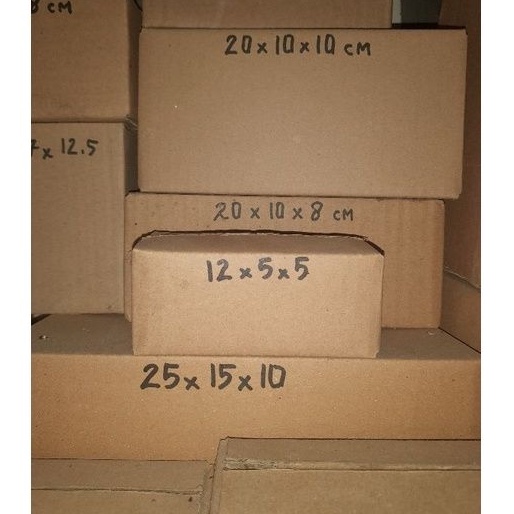 

Kardus 12x5x5 cm tebal polos luar dalam