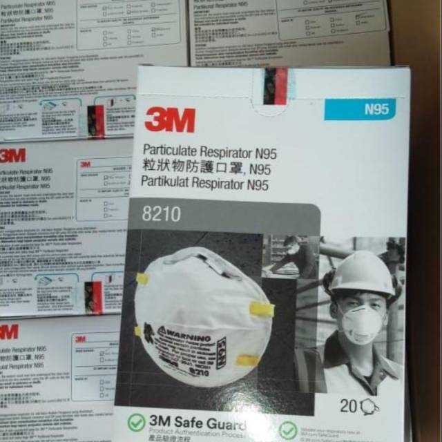 3M 8210