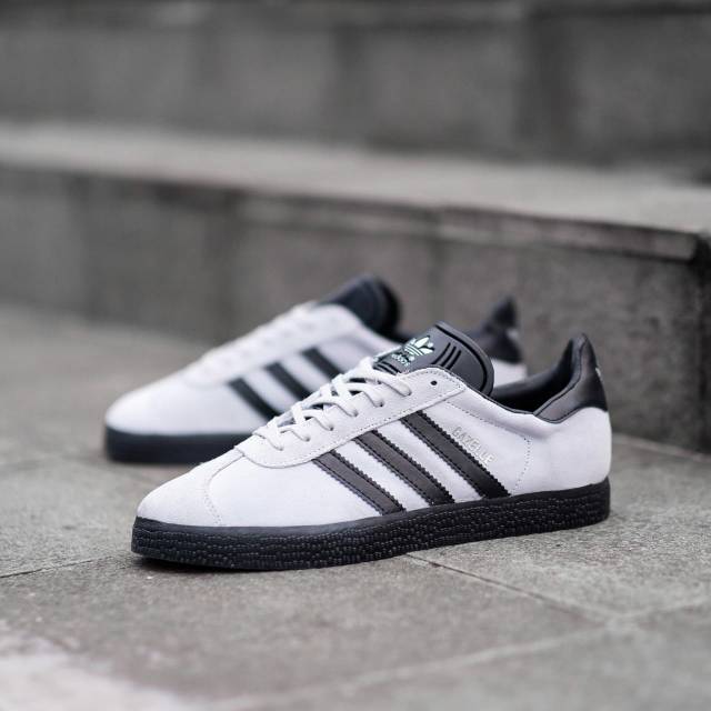 SEPATU ADIDAS GAZELLE GREY BLACK ORIGINAL