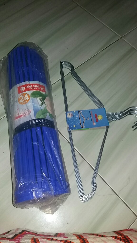 Hanger - Gantungan Baju Anti Karat Kawat Besi 888