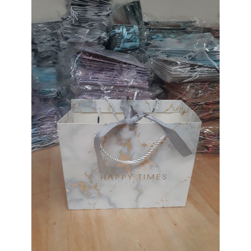 

10pcs Paperbag Happy white ,Kado uk. M , Tas Kertas Hadiah, Gift Bag , Goodie Bag ,Premium Bag