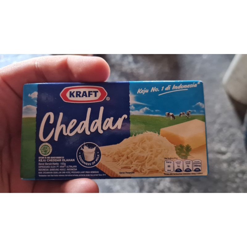 

Keju Kraft Cheddar 165 Gram