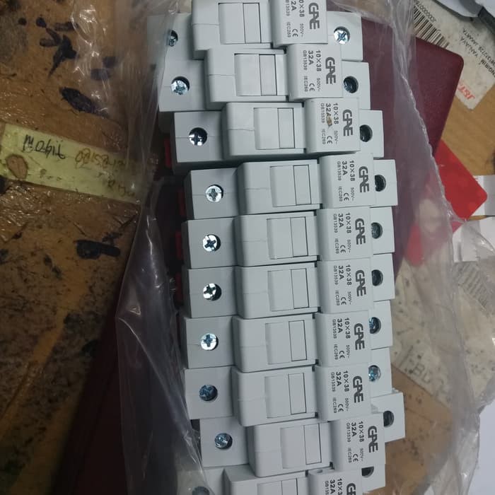 Intens fuse holder 10x38