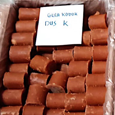 

Gula Kelapa Merah 9.5kg (Kuning) Cap Kodok