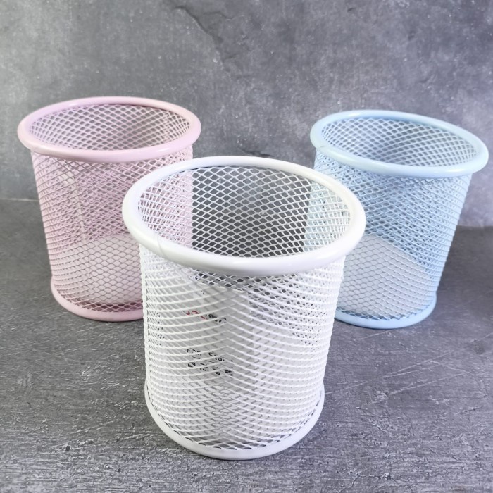 

Buruan Pen Holder / Tempat Alat Tulis Jaring Deli Trendi