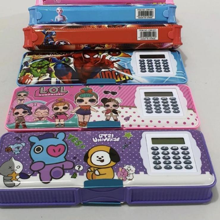 

(R-IXQ) (♥) // kotak pensil ada kalkulator/pencil case KALKULATOR/TEMPAT PENSIL MAGNET KALKULATOR (siap dikirim)