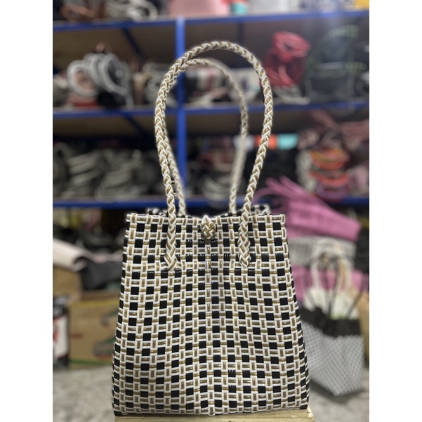 Tas Kekinian Jali White Black Gold