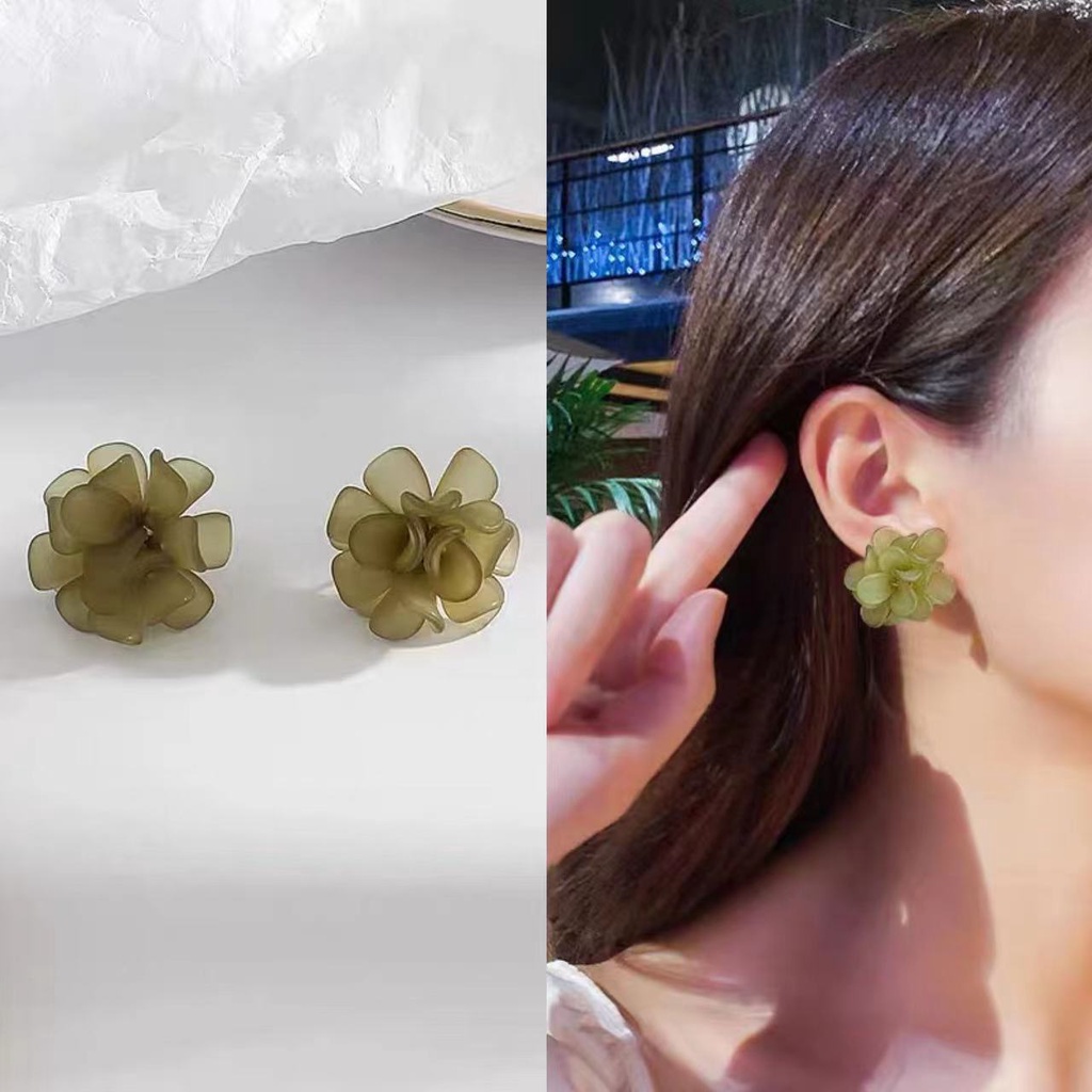 Anting Stud 925 Silver Bentuk Bunga Bahan Akrilik Gaya Korea Untuk Wanita