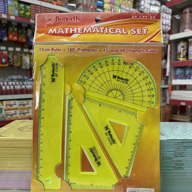 

PENGGARIS MATHEMATICAL SET BUTTERFLY / PENGGARIS SEGITIGA BT 172-05 (1SET)