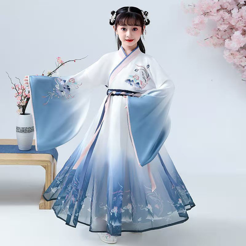 Hanfu girl children's ancient costume super fairy Ru skirt dress autumn and winter 12-year-old girl