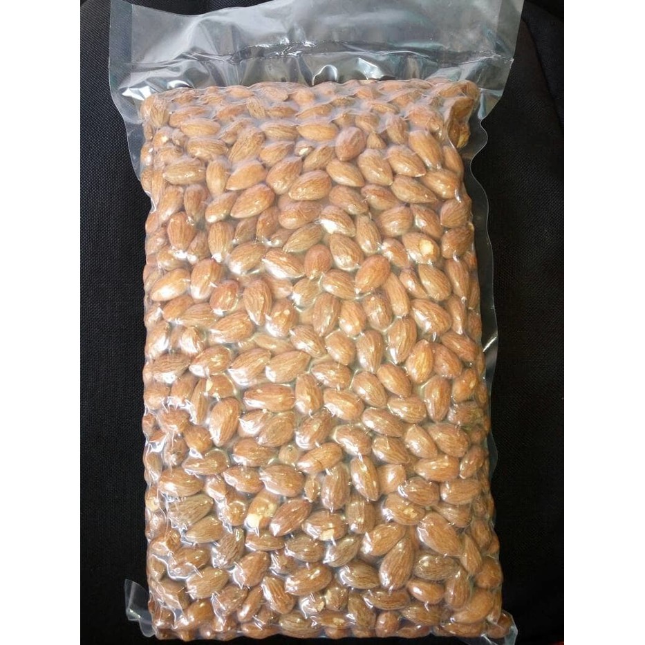 

KACANG ALMOND MENTAH BLUE DIAMOND 1KG