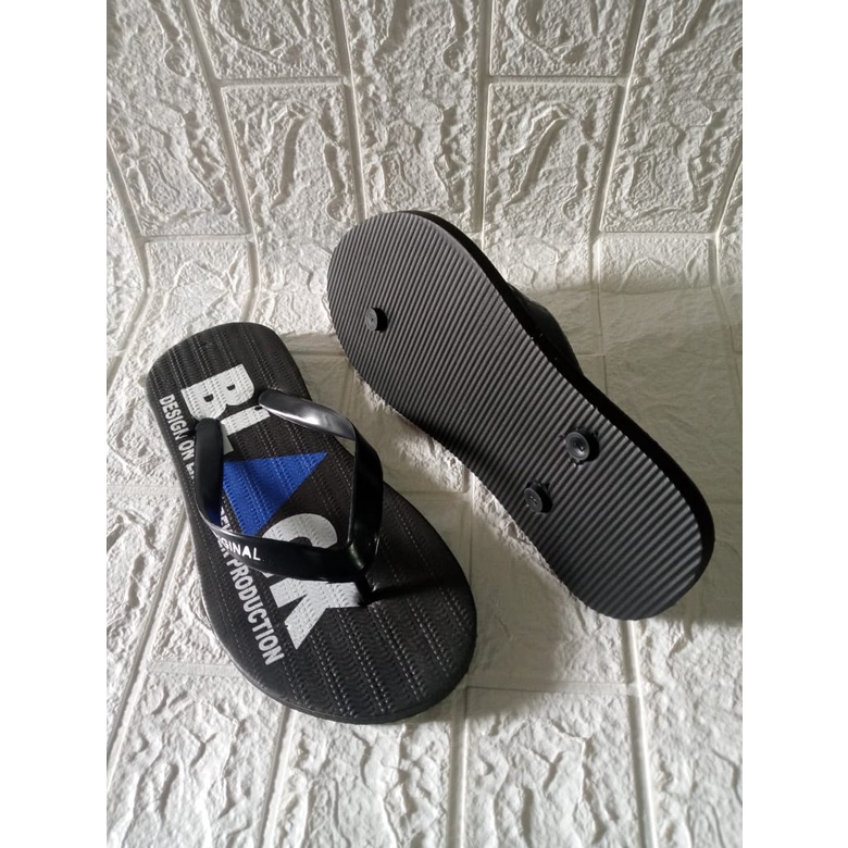 Sandal japit pria motif black seris terbaru