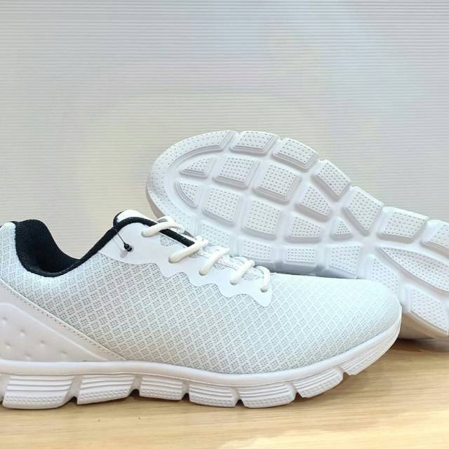 Sepatu pria Greenlight putih