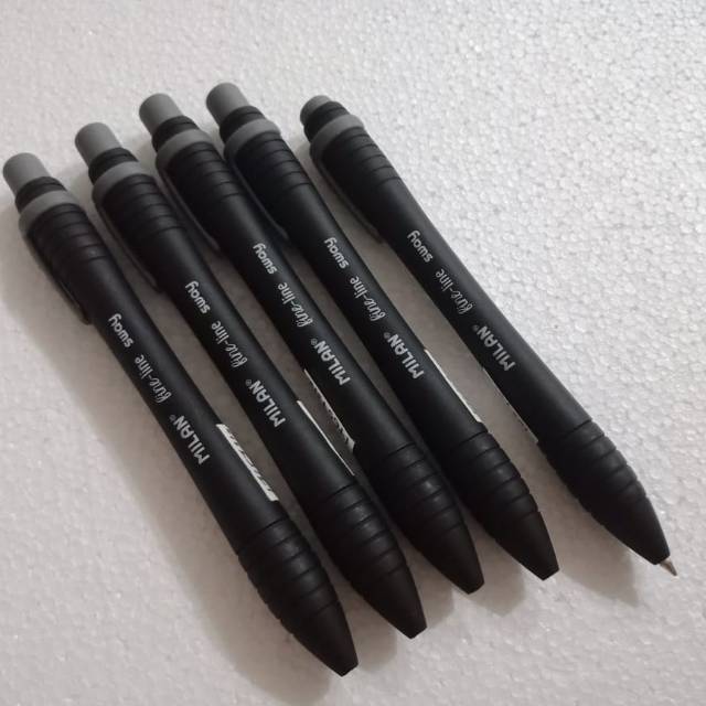 

Pens Milan Finei Line Sway Ballpen 0.7 mm Black