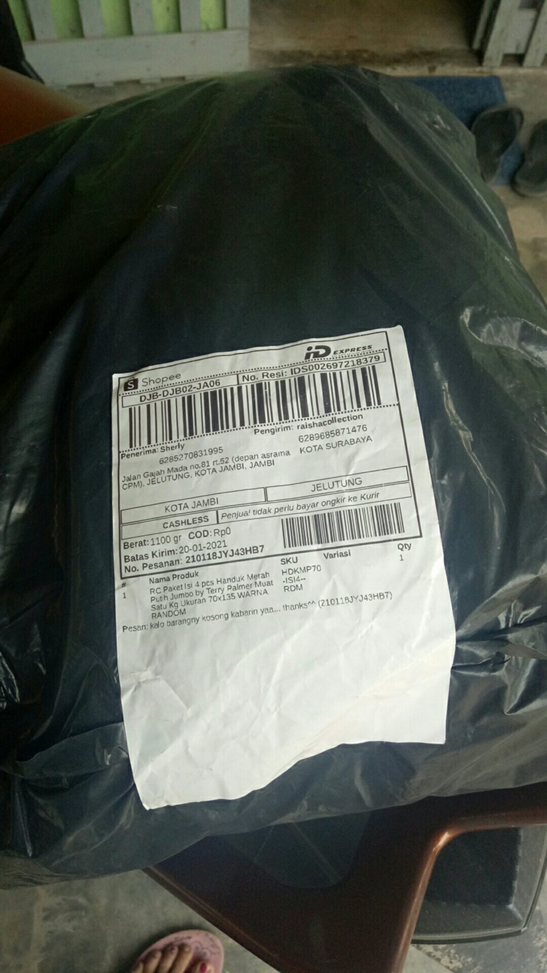 Rc Handuk Mandi Merah Putih Ukuran 70x135cm Paket Isi 4pcs / Handuk Mandi Dewasa Motif Polos