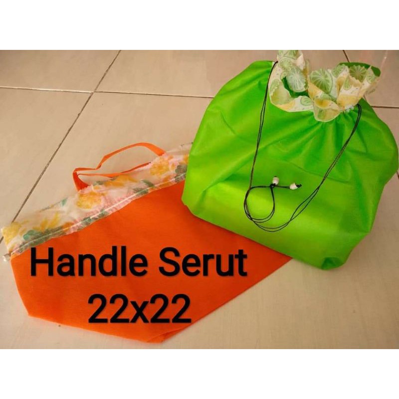 

(LUSINAN 12pcs) Goodie bag Serut 22x22 / tas box nasi / tas serut/ tas box nasi