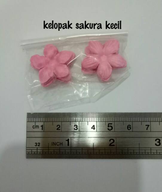 Aplikasi Kelopak Sakura Kecil 2 cm