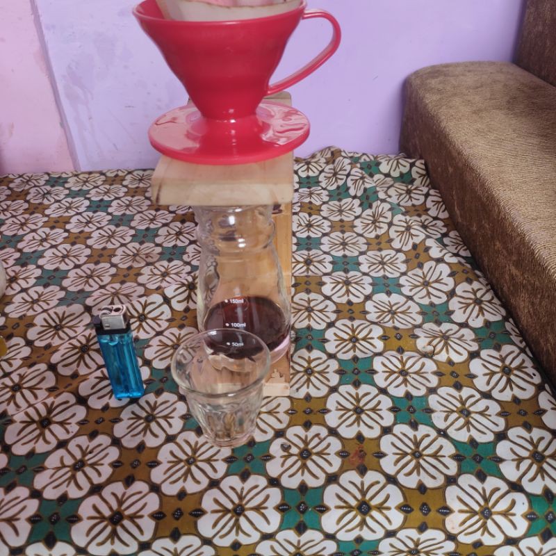 Gelas server kopi v60
