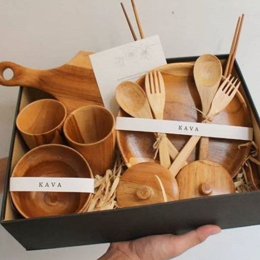 

Kado Nikah | Hampers Wedding Menara