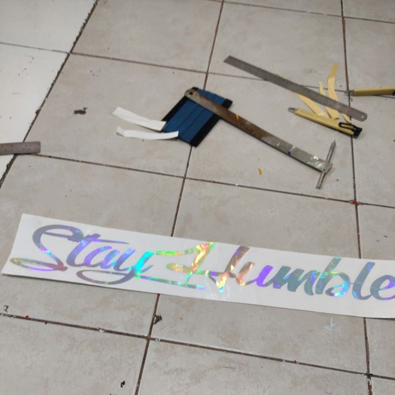 stiker murah STAY HUMBLE 60cm