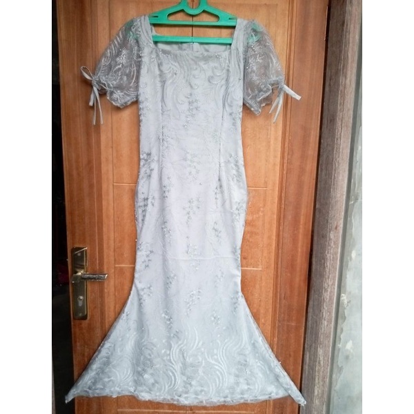 Jasa jahit Dress Brokat + Furing + Masker Pesanan Customer di Jakarta