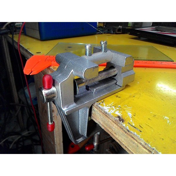 Mini Bench Vise - Ragum - Tanggem - Catok - Tanggem - PCB Holder