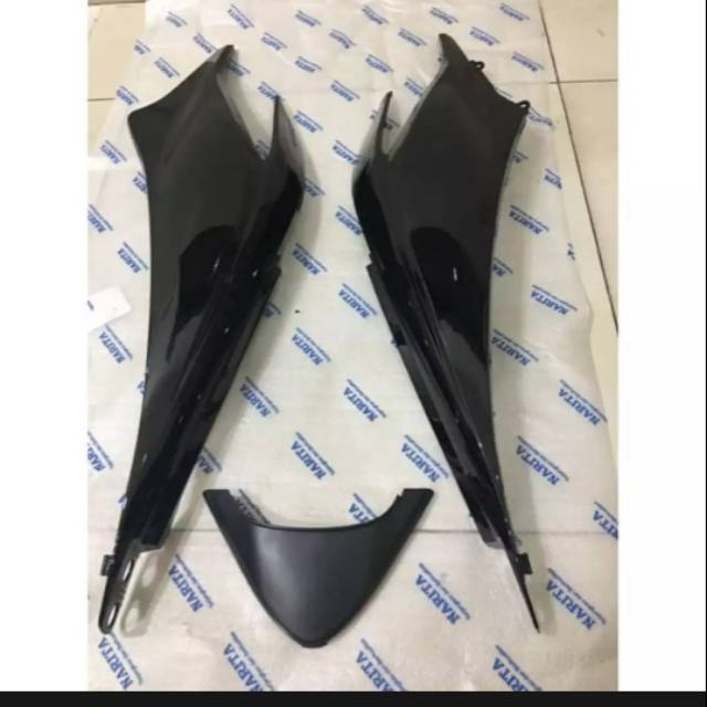 Body belakang revo fit lama karbu