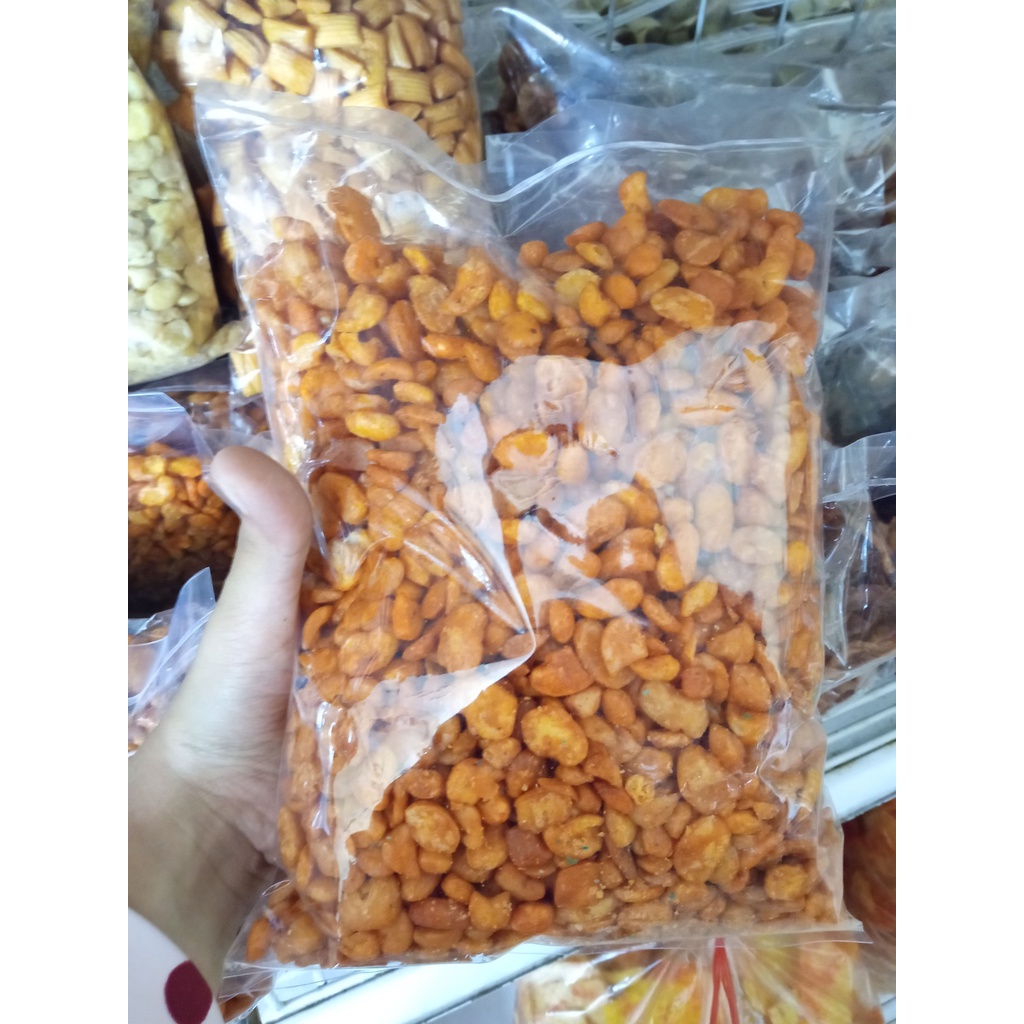 

PROMO SNACK KACANG KORO KUPAS PEDAS CAMILAN KACANG PEDAS TERMURAH