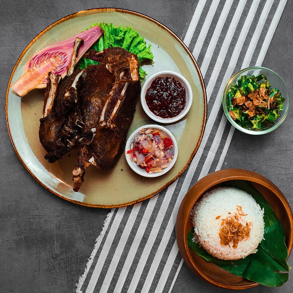 

Bebek Crispy Ala Bali Mama Ross (Frozen Food)
