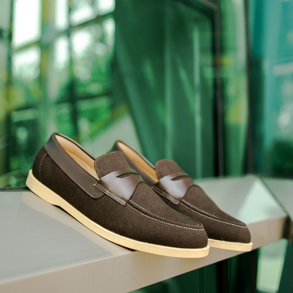 ELVRA Footwear - Sepatu Pria Sepatu Loafers Sepatu Kasual Casual Sepatu Kanvas Canvas - Flow Brown Cream