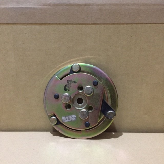 CENTER PIECE 507 SANDEN CARRY-L300-KIJANG-PANTHER KOPLING SENTERPIS AC