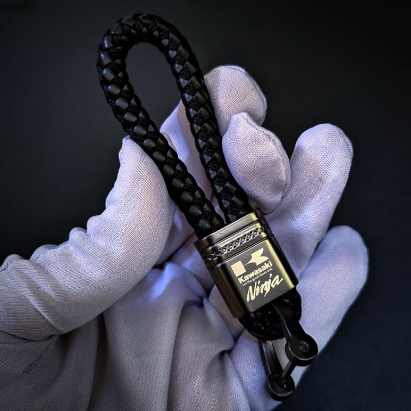 Gantungan kunci kulit motor kawasaki ninja model tali anyam-3