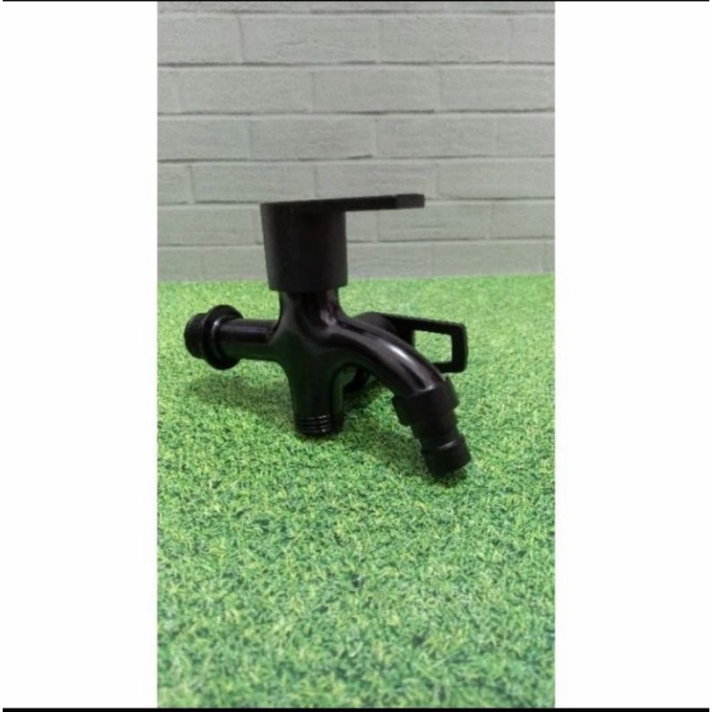 kran cabang hitam kamar mandi shower