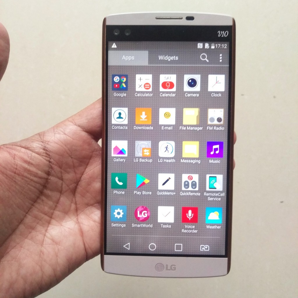 LG V10 LTE 4G RAM 4GB Internal 64 GB Dual SIM