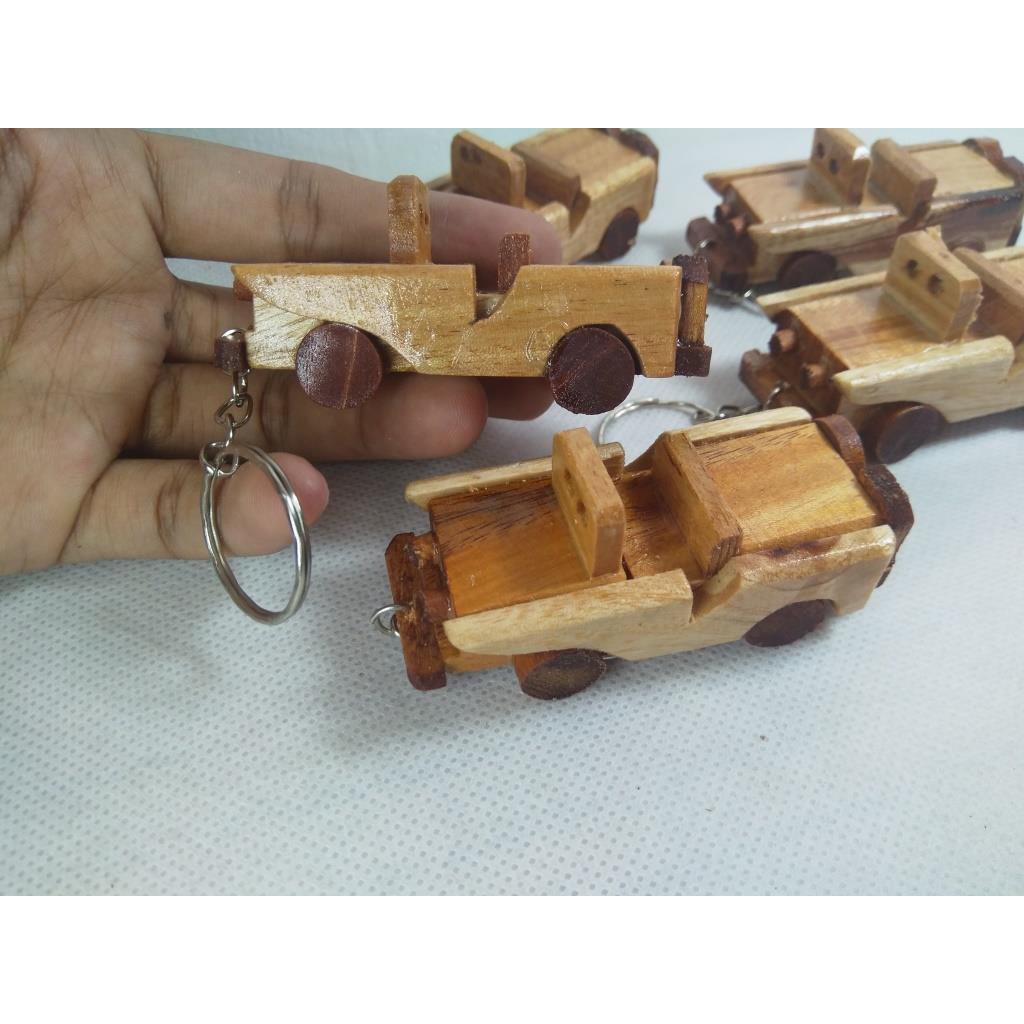 GANTUNGAN KUNCI. SOUVENIR UNIK. OLEH OLEH JOGJA. MINIATUR VW BUKA BAHAN KAYU